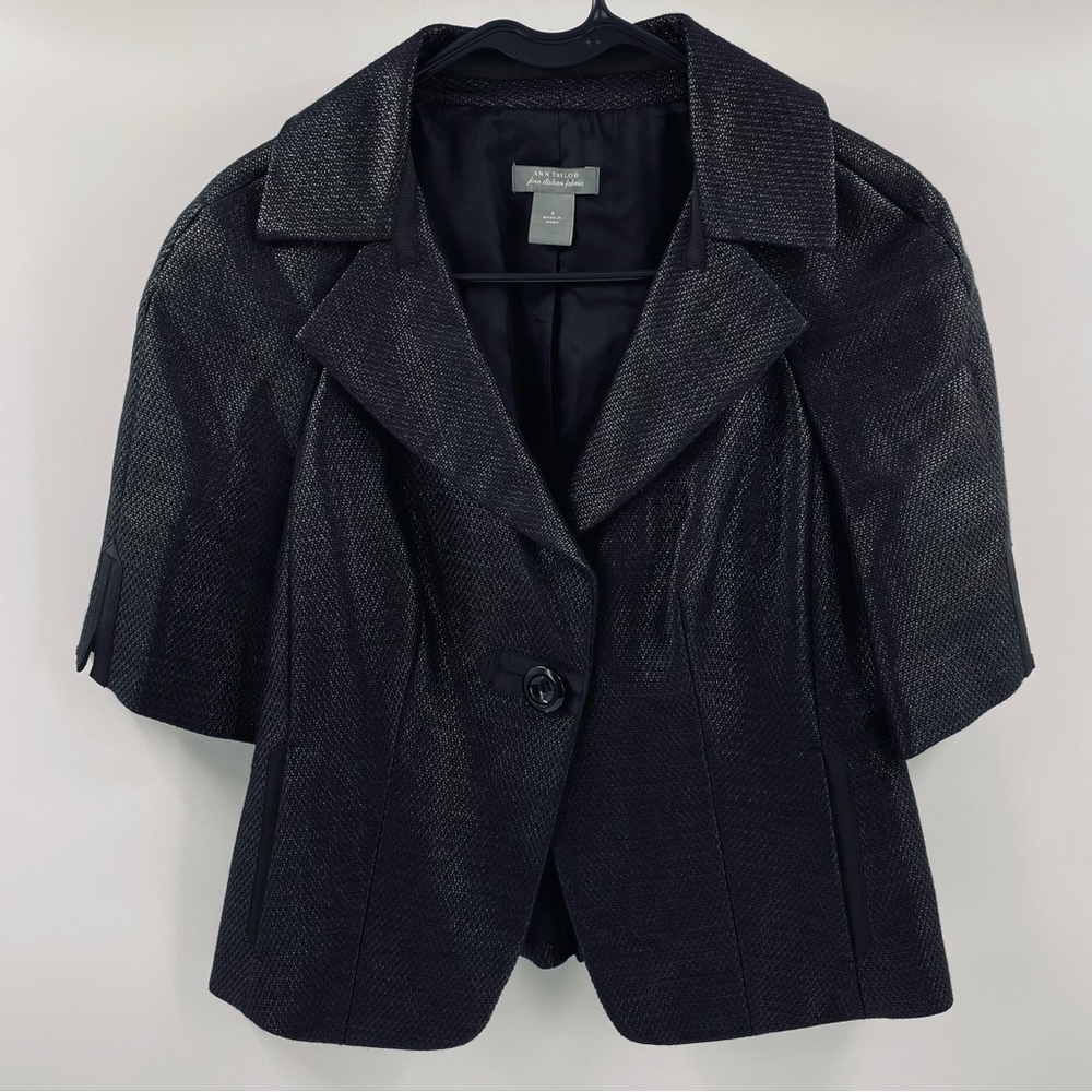 Ann Taylor Black Woven Short Sleeve Tailored Pleated Back Notch Collar Jacket